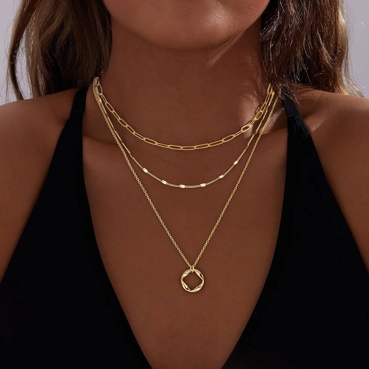 Elegant Layered Gold Necklaces for Women